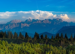 Berchtesgadener Alpenkette vom Kienberg bei Inzell - Watzmann, Hochklalter und Reiteralpe